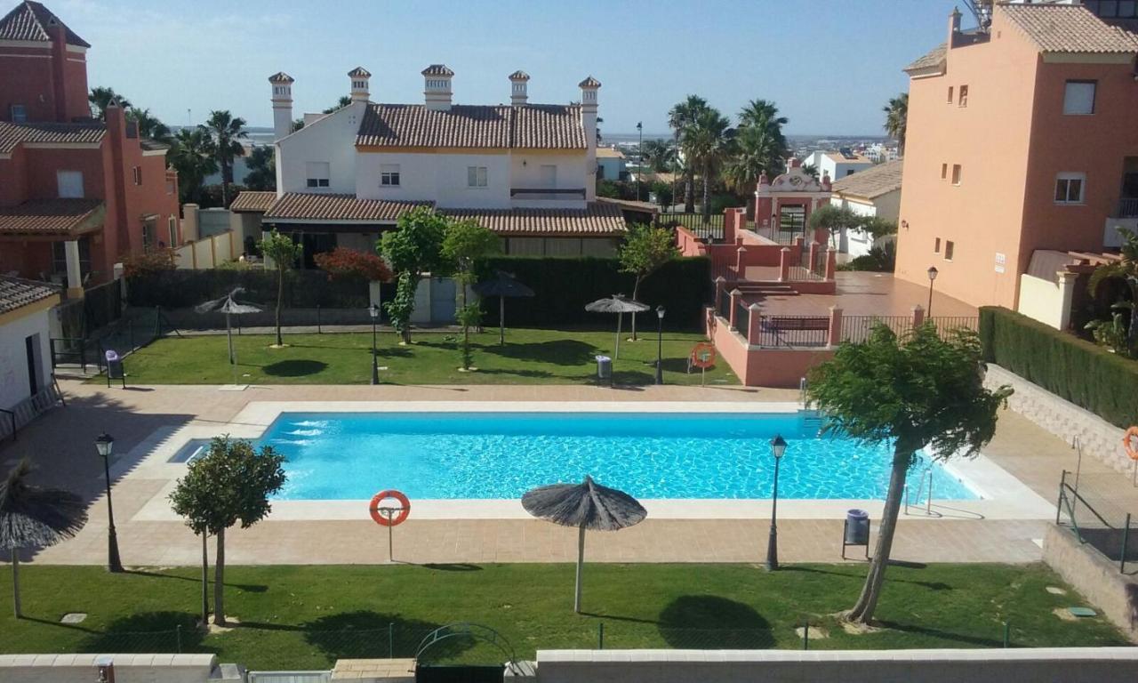 Bajo Con Terraza Piscina Y Jardin Apartment Sanlúcar de Barrameda Exterior photo