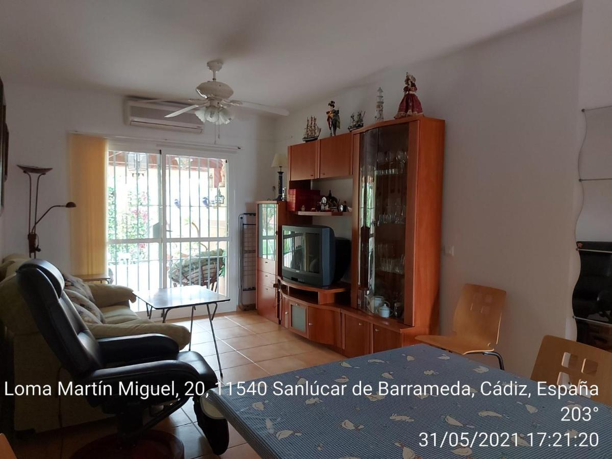 Bajo Con Terraza Piscina Y Jardin Apartment Sanlúcar de Barrameda Exterior photo